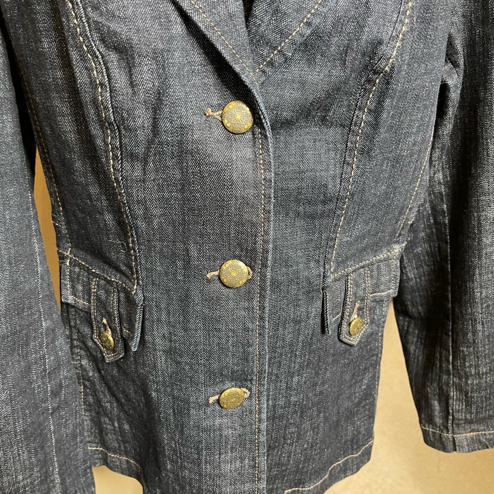 Lane Bryant fitted detailed denim jacket - Picture 6 of 8